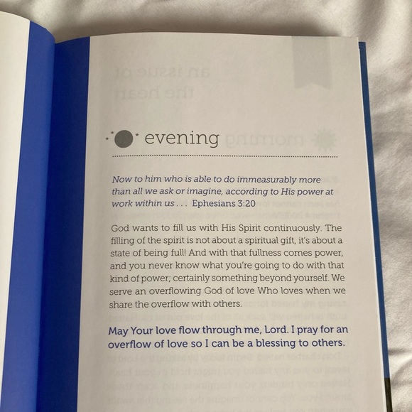Beth Moore’s Blessed mornings & Restful nights - Picture 4 of 6